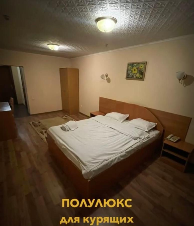 Zhassybi Hotel Astana Zewnętrze zdjęcie