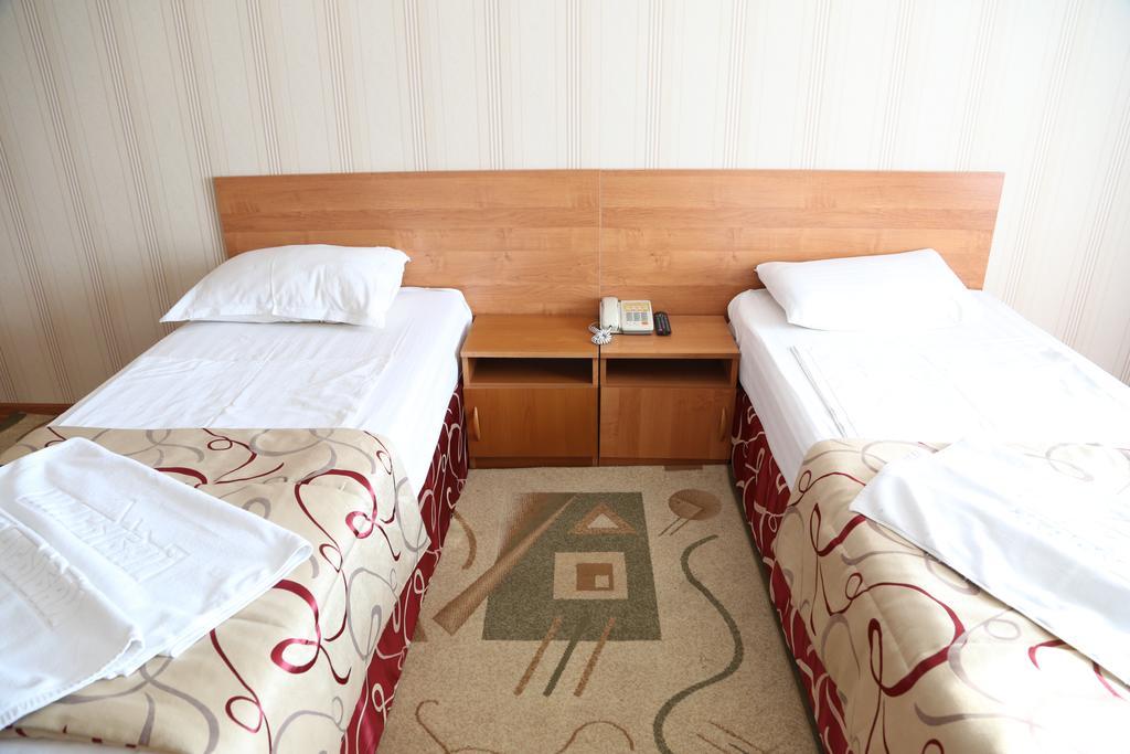 Zhassybi Hotel Astana Zewnętrze zdjęcie